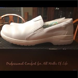 Nurse Mates Meredith Size 11